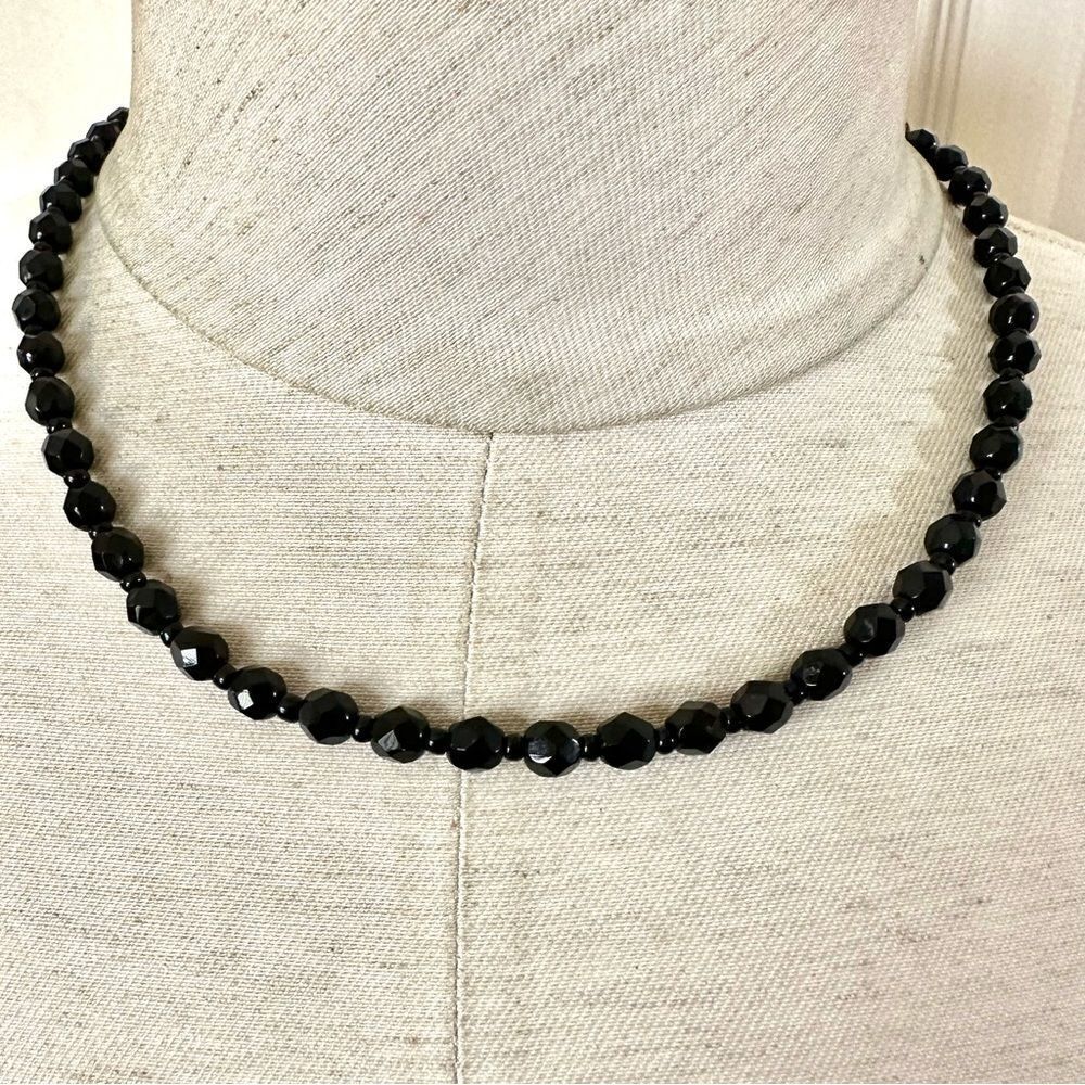 Black beaded vintage necklace